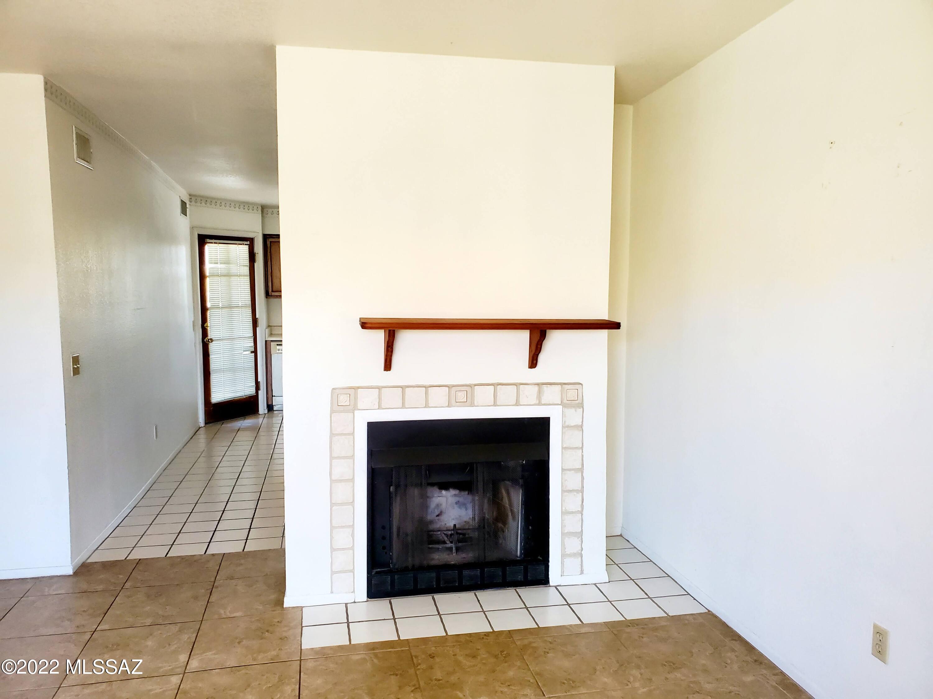 3690 North Country Club Road, Unit 1014 Tucson, AZ 85716 - Photo 1 of 16