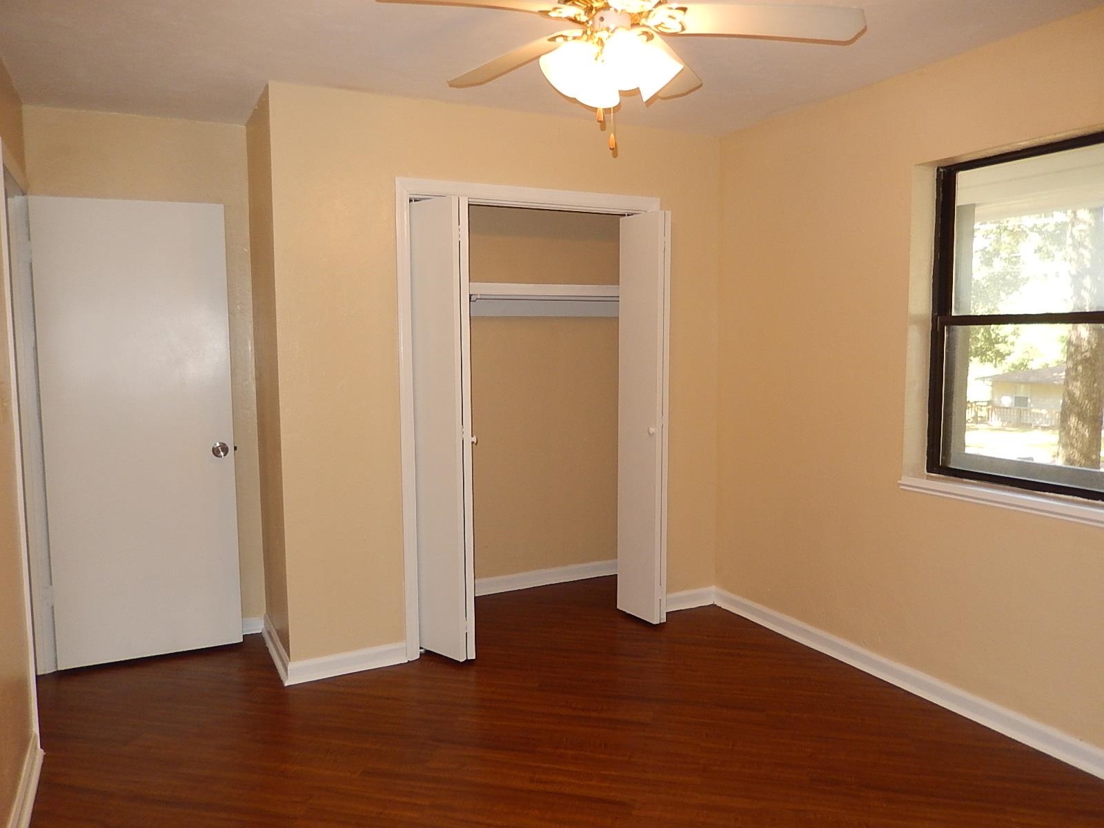 913 Tamarack Avenue Tallahassee, FL 32303 - Photo 13 of 31