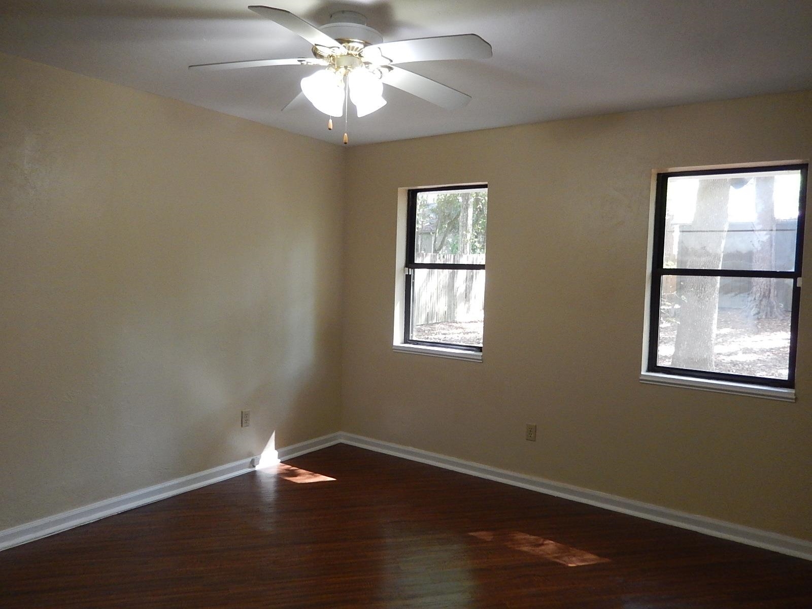 913 Tamarack Avenue Tallahassee, FL 32303 - Photo 21 of 31