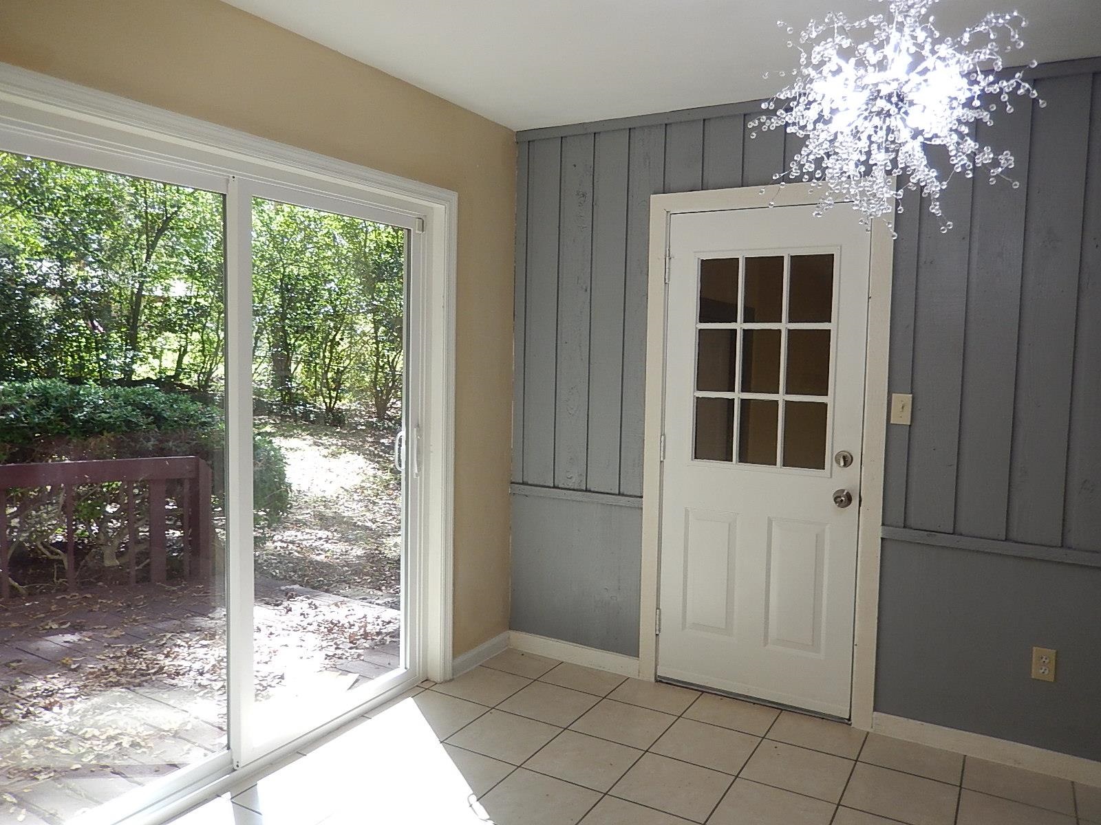 913 Tamarack Avenue Tallahassee, FL 32303 - Photo 26 of 31