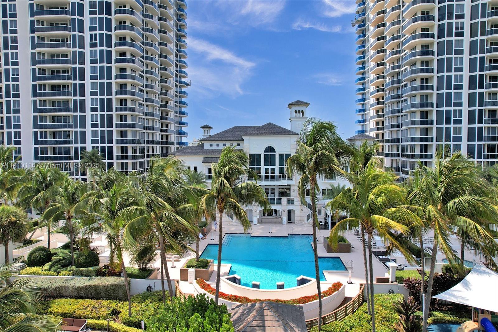 4775 Collins Avenue, Unit PH4107 Miami Beach, FL 33140 - Photo 49 of 62 Pool - Blue & Green Diamond