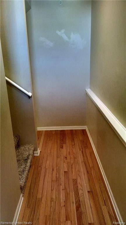 516 Cherry Orchard Road Canton, MI 48188 - Photo 2 of 20