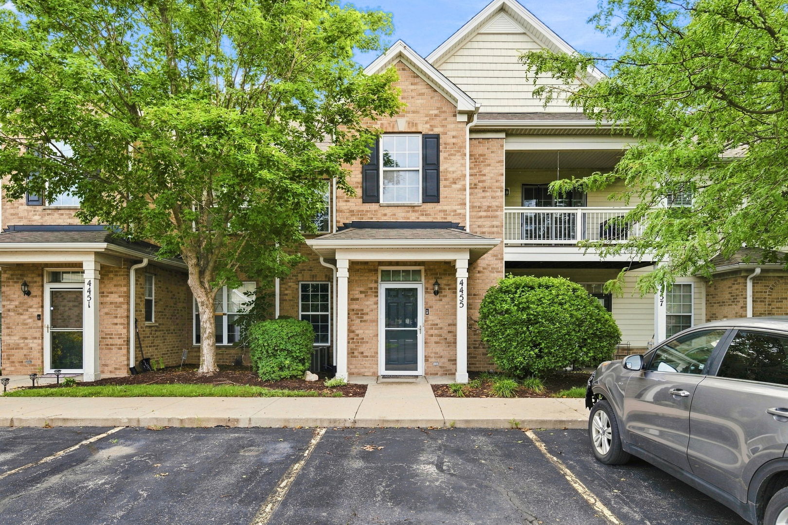 4455 Timber Ridge Court, Unit 4455 Joliet, IL 60431 - Photo 1 of 25 Gallery Image 1