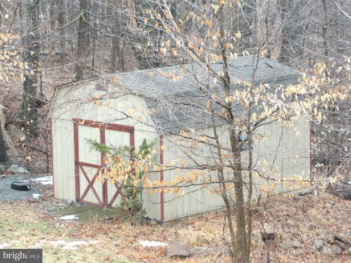 545 Estate Road Morgantown, PA 19543 - Photo 7 of 25 Gallery Image 7