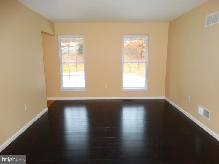 545 Estate Road Morgantown, PA 19543 - Photo 9 of 25 Gallery Image 9