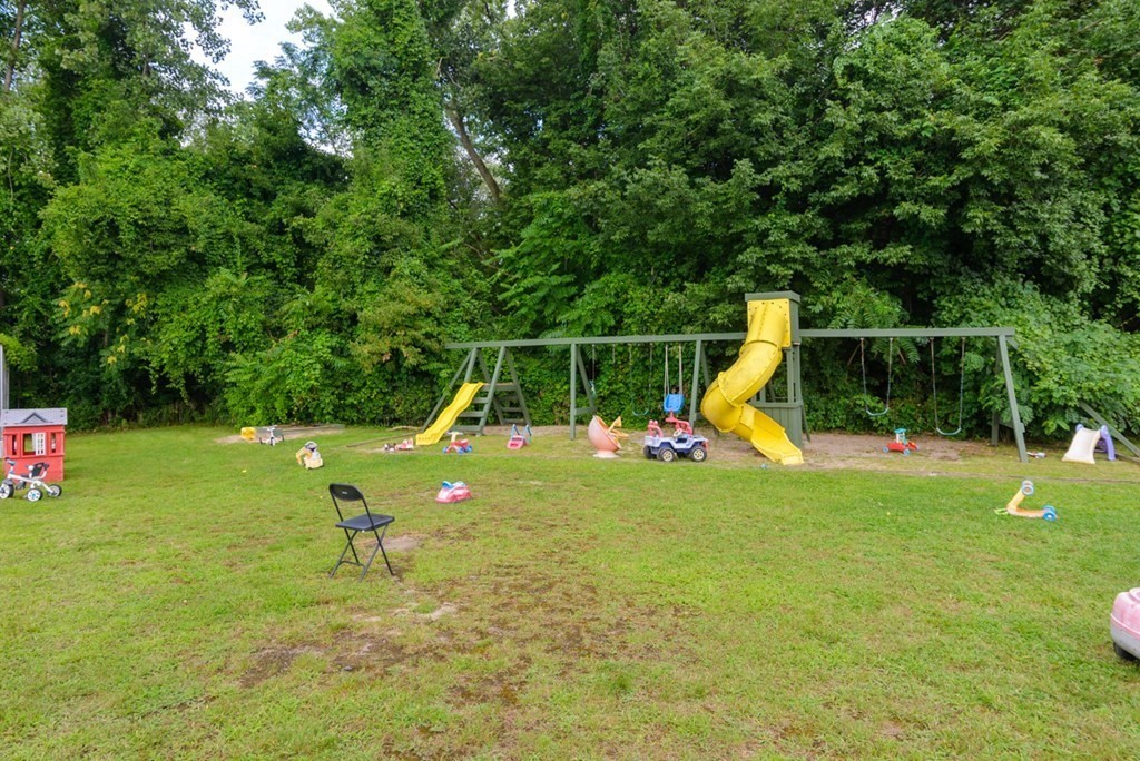20 Westgate Road, Unit 4 Chestnut Hill, MA 02467 - Photo 15 of 16 a view of a park with slide