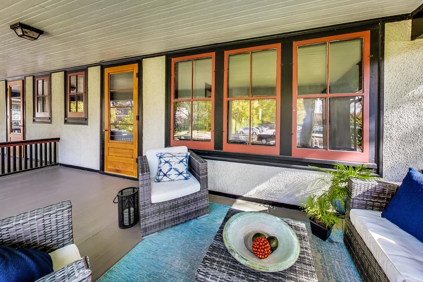37 7th Avenue La Grange, IL 60525 - Photo 2 of 45 a living room with furniture and a window