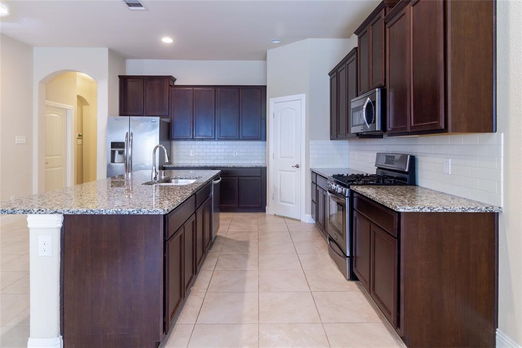 15613 Renshaw Way Frisco, TX 75036 - Photo 10 of 19