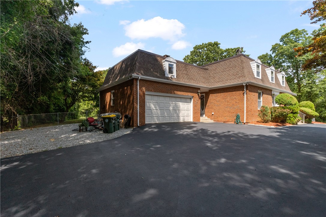 111 Burlingame Road Smithfield, RI 02917 - Photo 3 of 45
