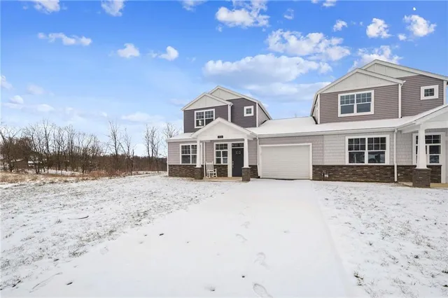 $2,750 | 2211 Lebanon Drive, McKeesport, PA 15135