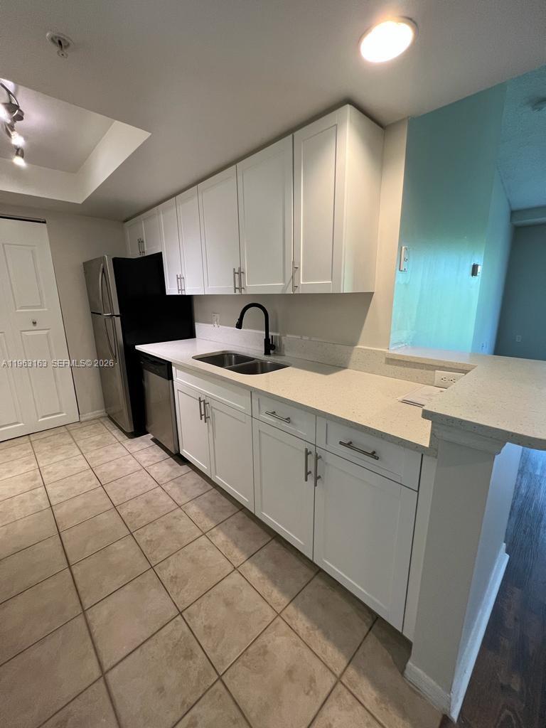 4171 Haverhill Road, Unit 1011 West Palm Beach, FL 33417 - Photo 7 of 19