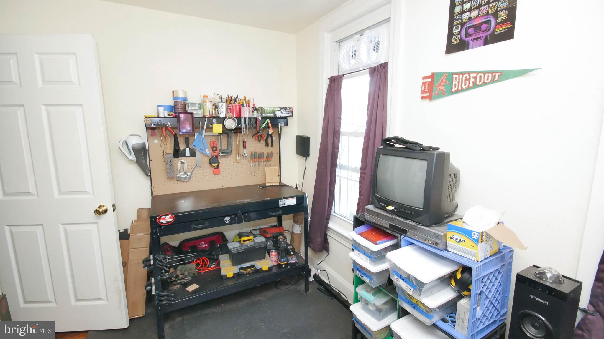 314 South Locust Street Hagerstown, MD 21740 - Photo 23 of 31 Bedroom #2