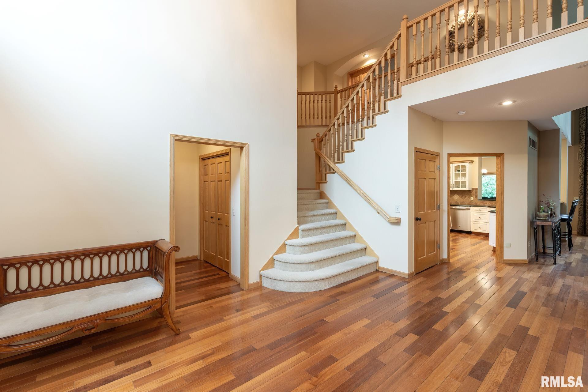 6812 Ridges Court Bettendorf, IA 52722 - Photo 6 of 50 Gallery Image 6