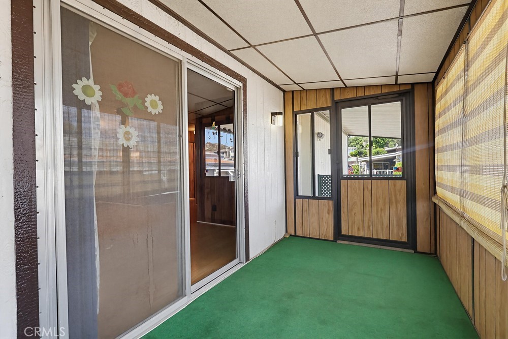 31244 North Lakehills Road Castaic, CA 91384 - Photo 29 of 72 Private enclosed patio