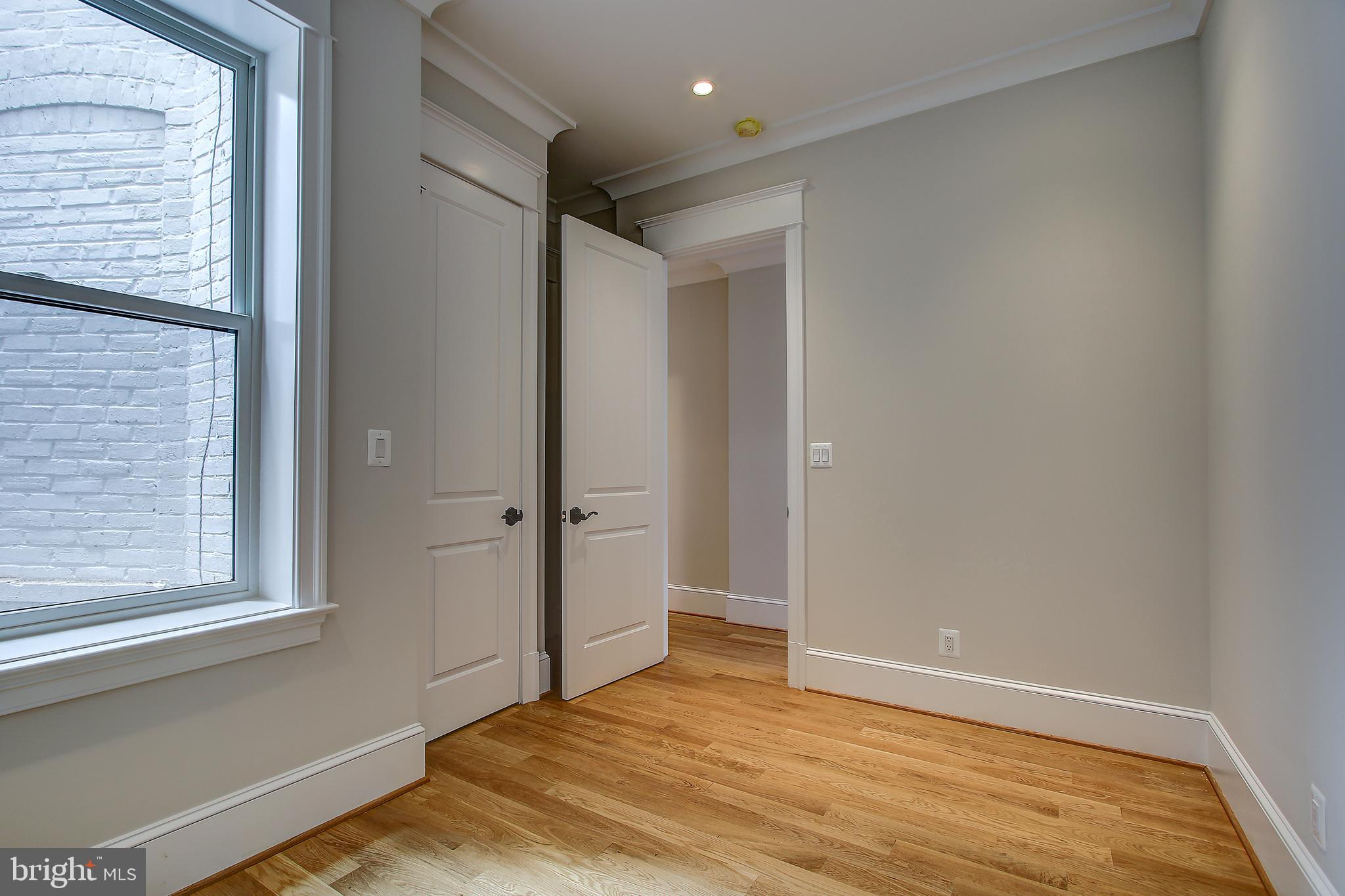 408 M Street Northwest, Unit 3 Washington, DC 20001 - Photo 19 of 32