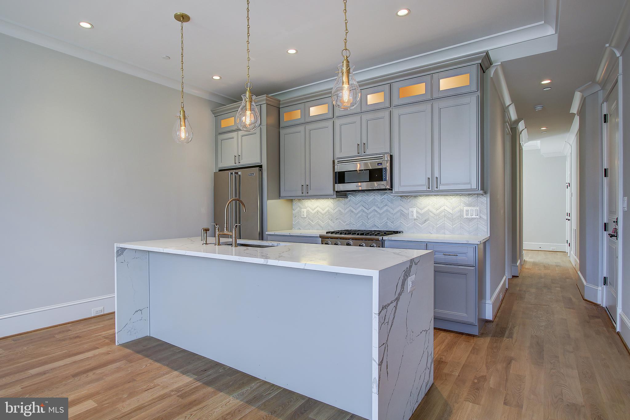 408 M Street Northwest, Unit 3 Washington, DC 20001 - Photo 6 of 32