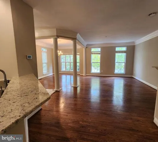 $4,300 | 5058 Minda Court, Alexandria, VA 22304