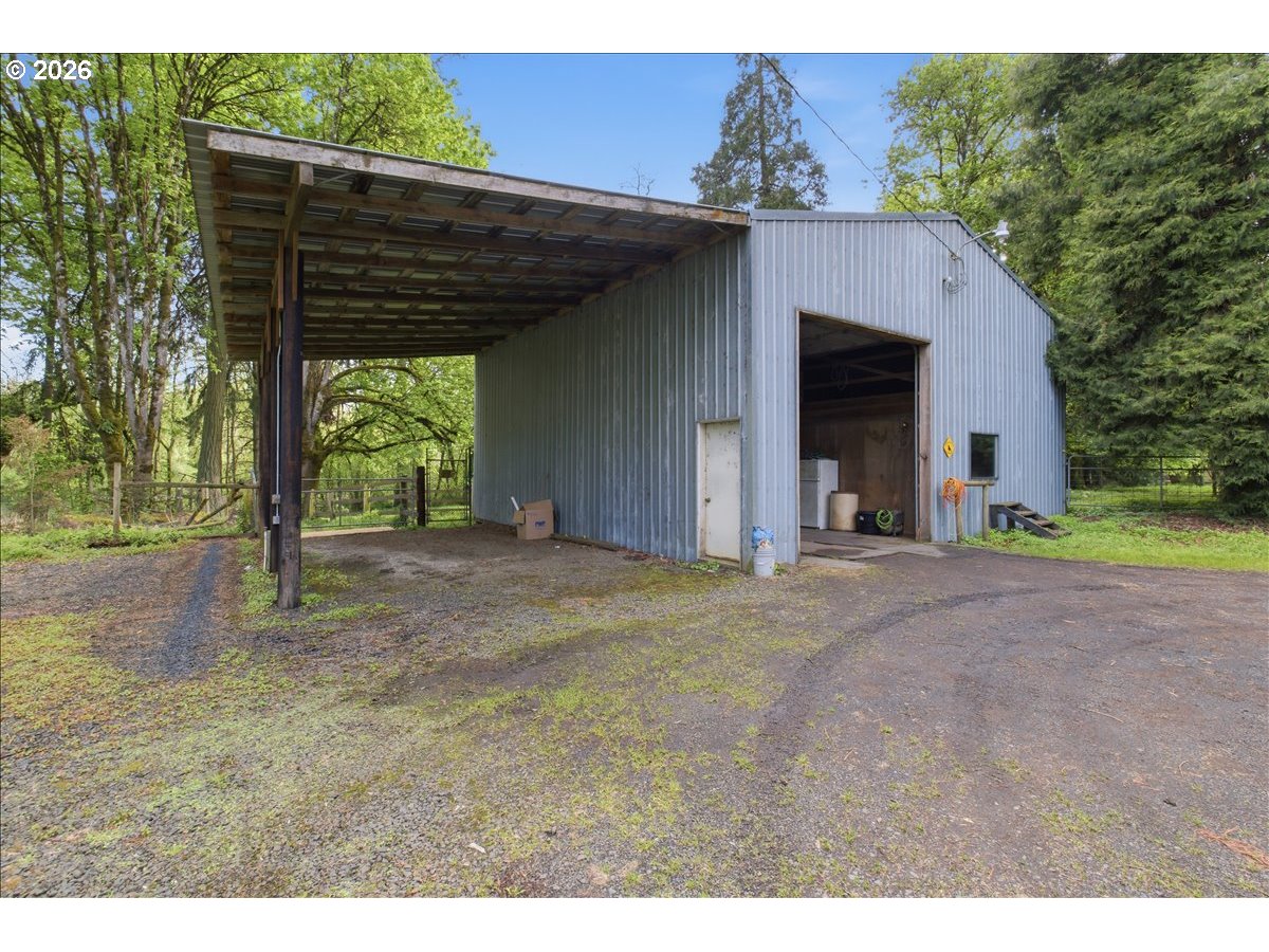 4562 Highway 20 Albany, OR 97321 - Photo 40 of 43