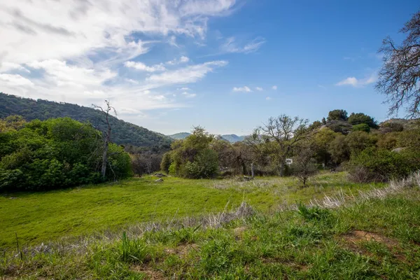 $300,000 | 49980 Daffodil Lane, Squaw Valley, CA 93675