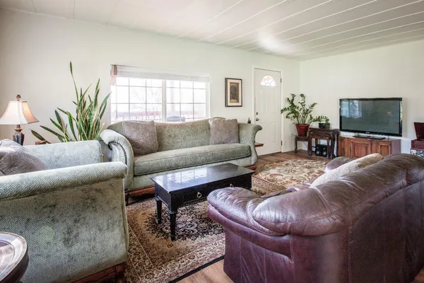 $300,000 | 49980 Daffodil Lane, Squaw Valley, CA 93675