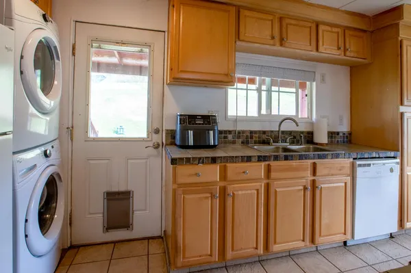 $300,000 | 49980 Daffodil Lane, Squaw Valley, CA 93675