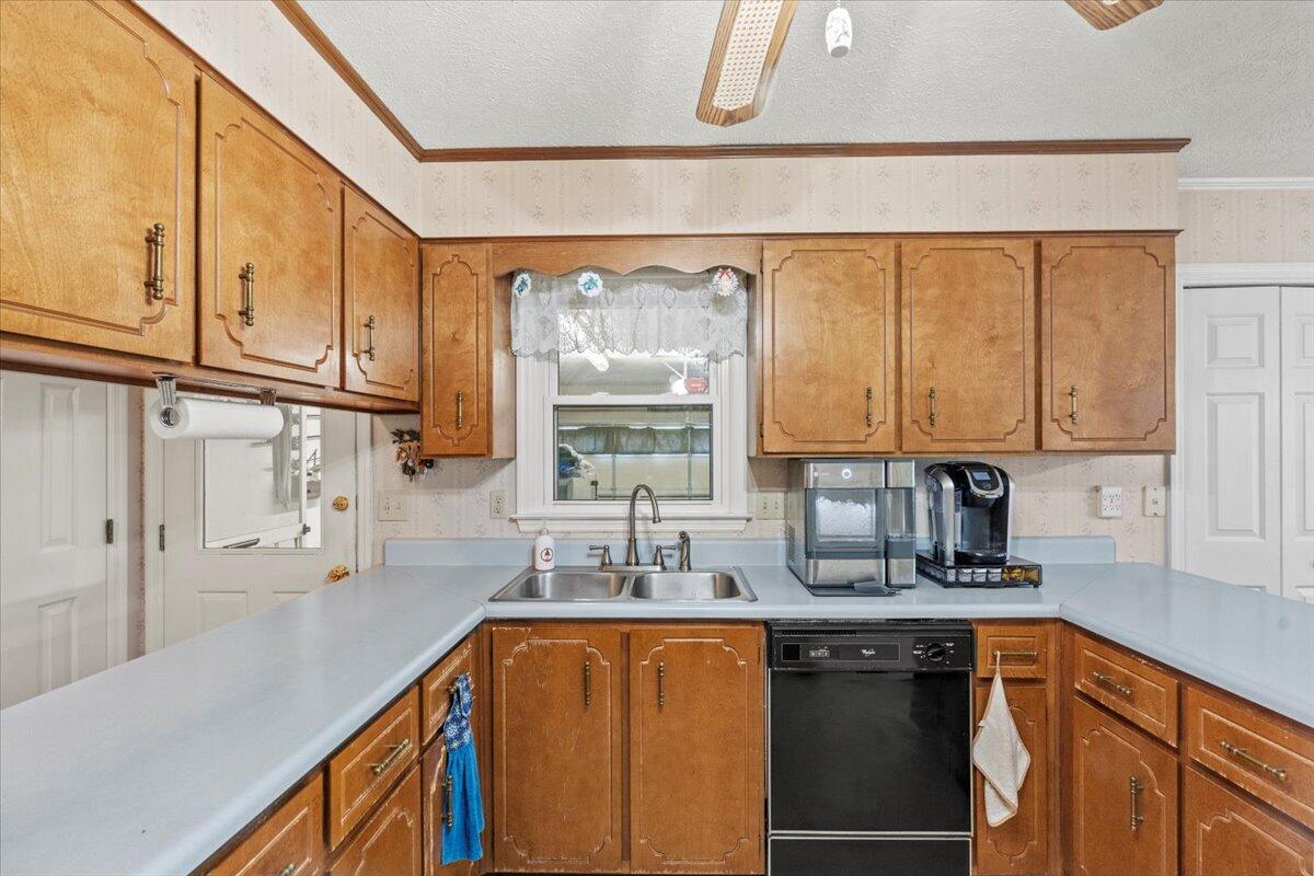 710 West Martintown Road North Augusta, SC 29841 - Photo 43 of 71 42-Kitchen