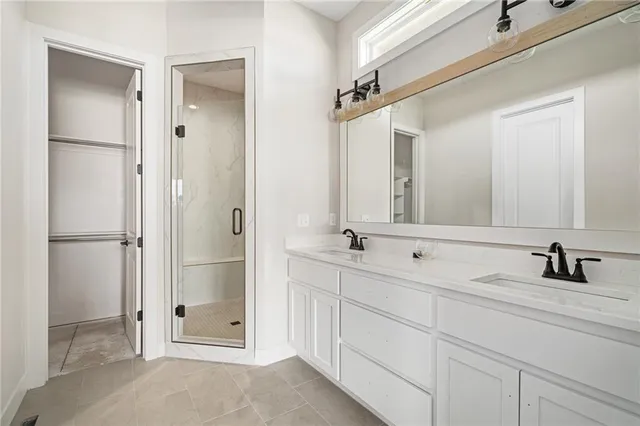 $639,000 | 25016 West 89th Terrace, Lenexa, KS 66227