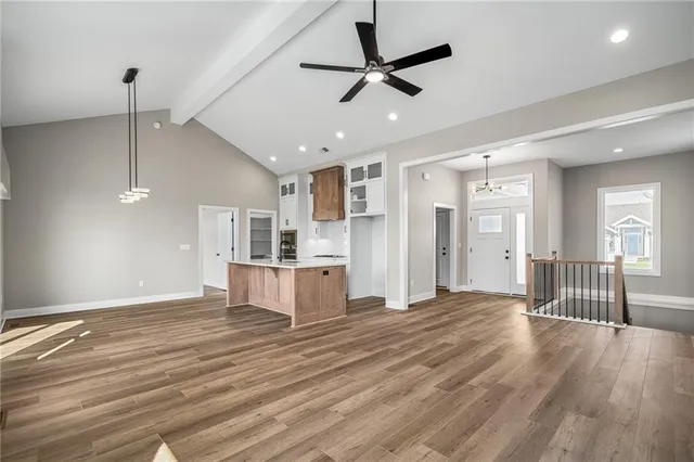 $648,000 | 25016 West 89th Terrace, Lenexa, KS 66227