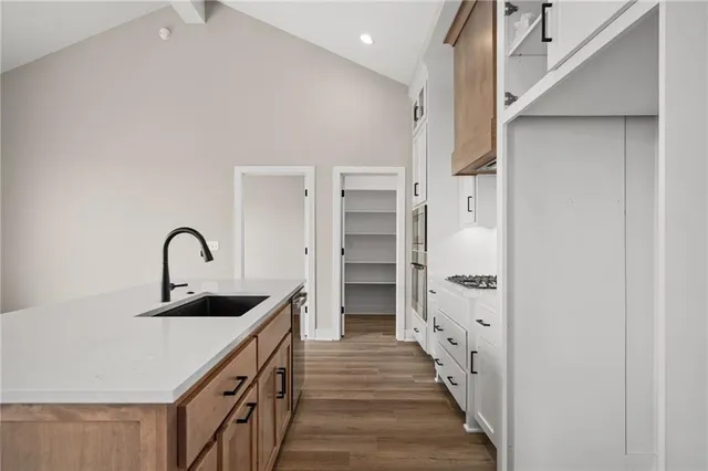 $639,000 | 25016 West 89th Terrace, Lenexa, KS 66227