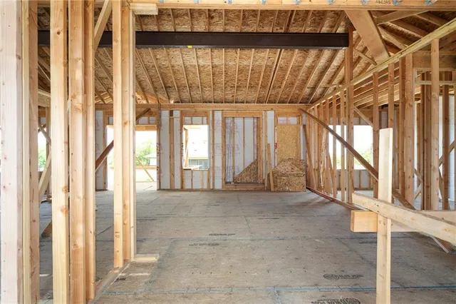 $648,000 | 25016 West 89th Terrace, Lenexa, KS 66227