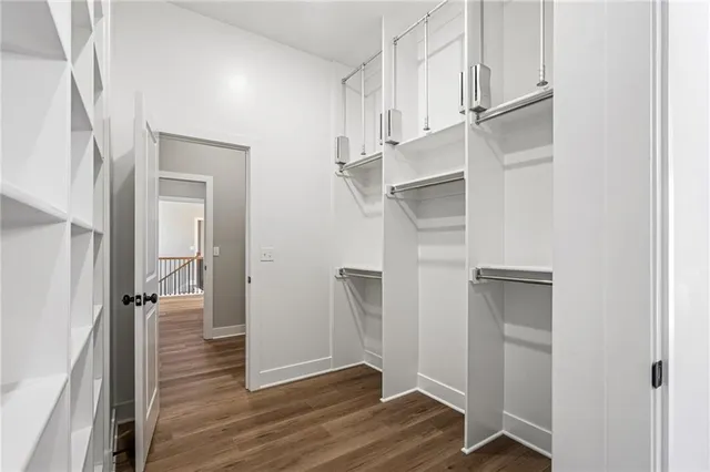 $648,000 | 25016 West 89th Terrace, Lenexa, KS 66227