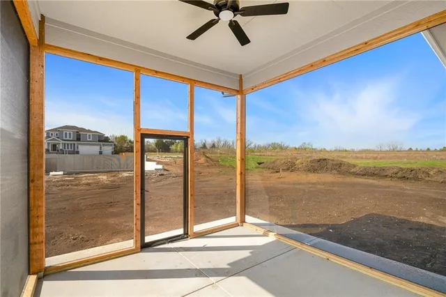 $639,000 | 25016 West 89th Terrace, Lenexa, KS 66227