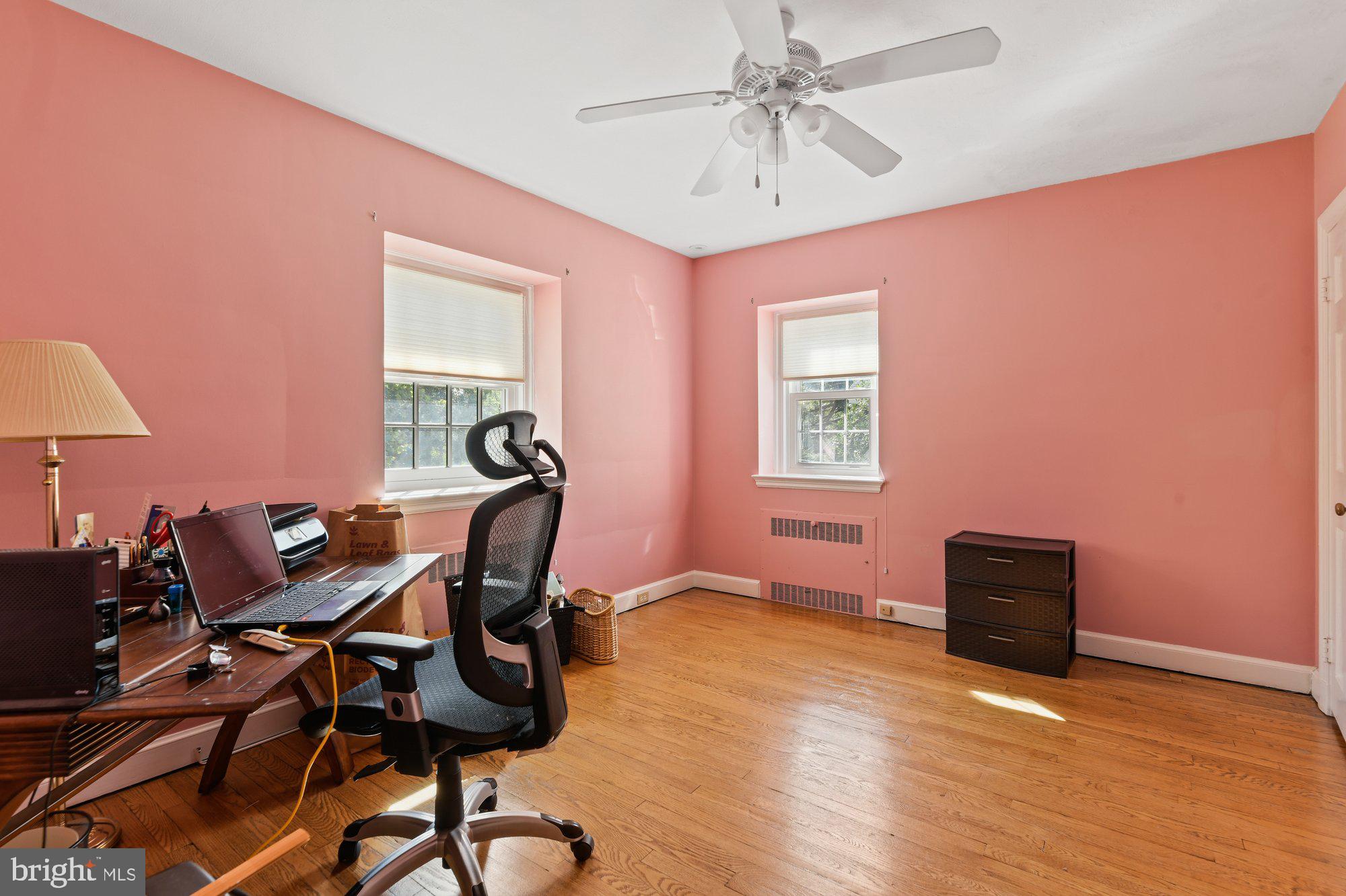 520 Old Orchard Road Baltimore, MD 21229 - Photo 10 of 26 Bedroom #2