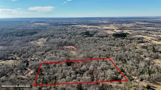 a view of a outdoor space