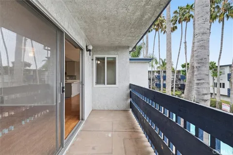 $515,000 | 25930 Narbonne Avenue, Unit 114, Lomita, CA 90717