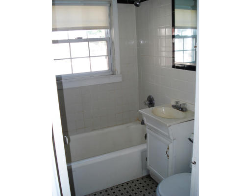 10 Colony Road, Unit 1A West Springfield, MA 01089 - Photo 4 of 4 Gallery Image 4