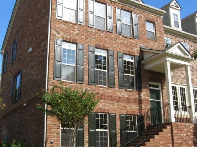 3282 Ferncliff Lane Atlanta, GA 30324 - Photo 1 of 1
