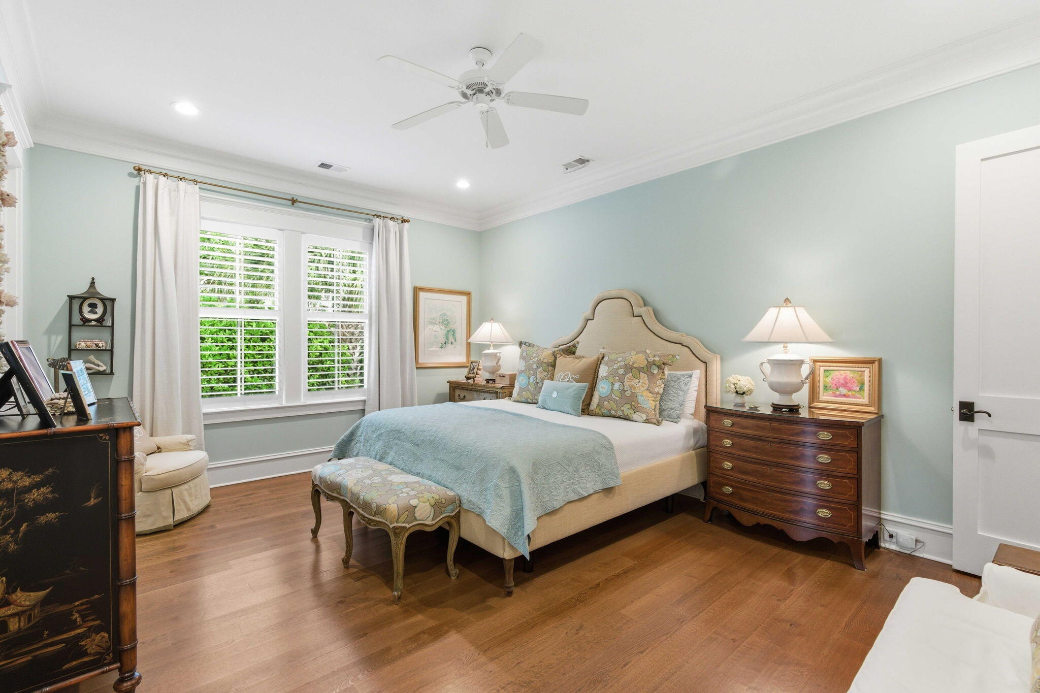 359 Bridgetown Pass Mount Pleasant, SC 29464 - Photo 24 of 46 Primary Bedroom