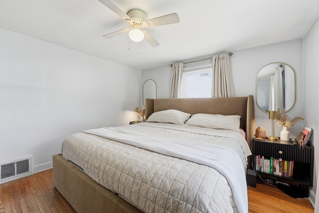 154 Russell Street Springfield, MA 01104 - Photo 10 of 29