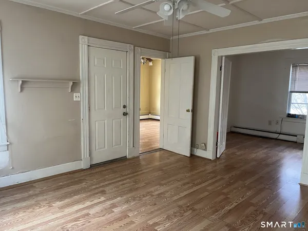 $1,700 | 128 South Whittlesey Avenue, Unit 2, Wallingford, CT 06492