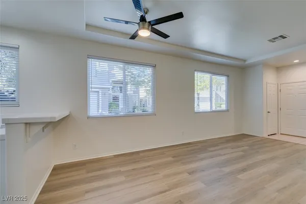 $2,235 | 10341 Pompei Place, Las Vegas, NV 89144