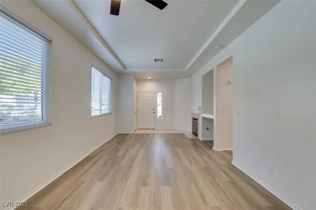 $2,285 | 10341 Pompei Place, Las Vegas, NV 89144