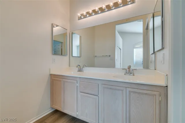 $2,285 | 10341 Pompei Place, Las Vegas, NV 89144