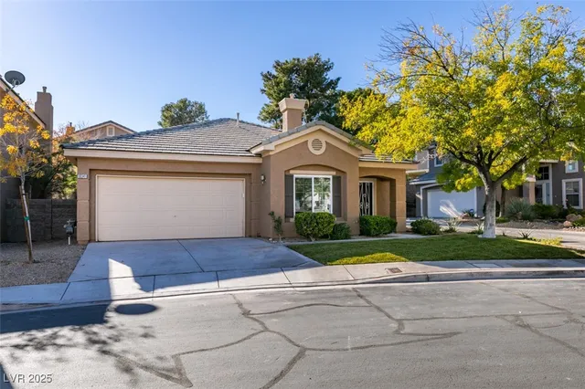 $2,285 | 10341 Pompei Place, Las Vegas, NV 89144