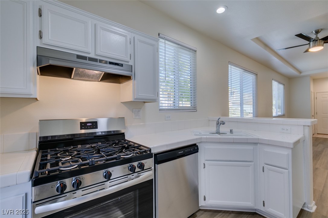 10341 Pompei Place Las Vegas, NV 89144 - Photo 4 of 38