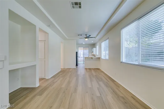 $2,285 | 10341 Pompei Place, Las Vegas, NV 89144