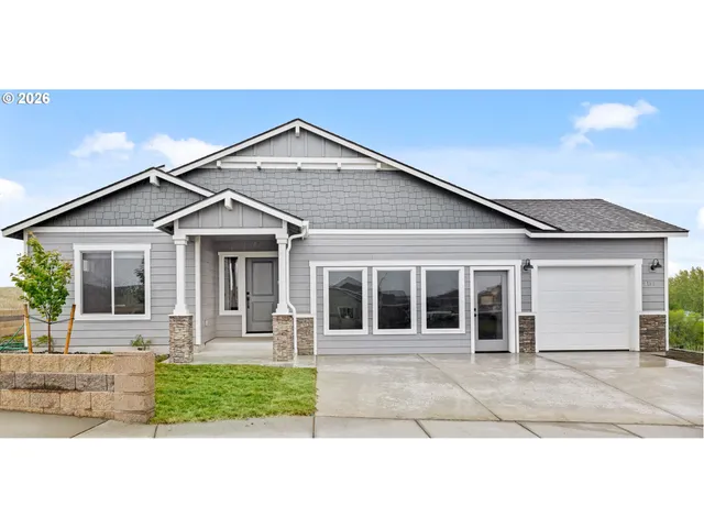 $439,900 | 1792 Northeast 9th Place, Hermiston, OR 97838