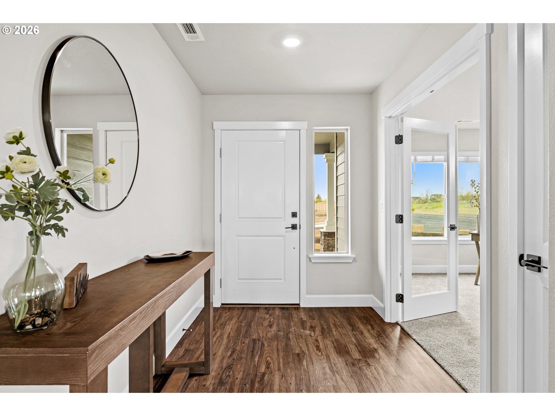 1792 Northeast 9th Place Hermiston, OR 97838 - Photo 2 of 23