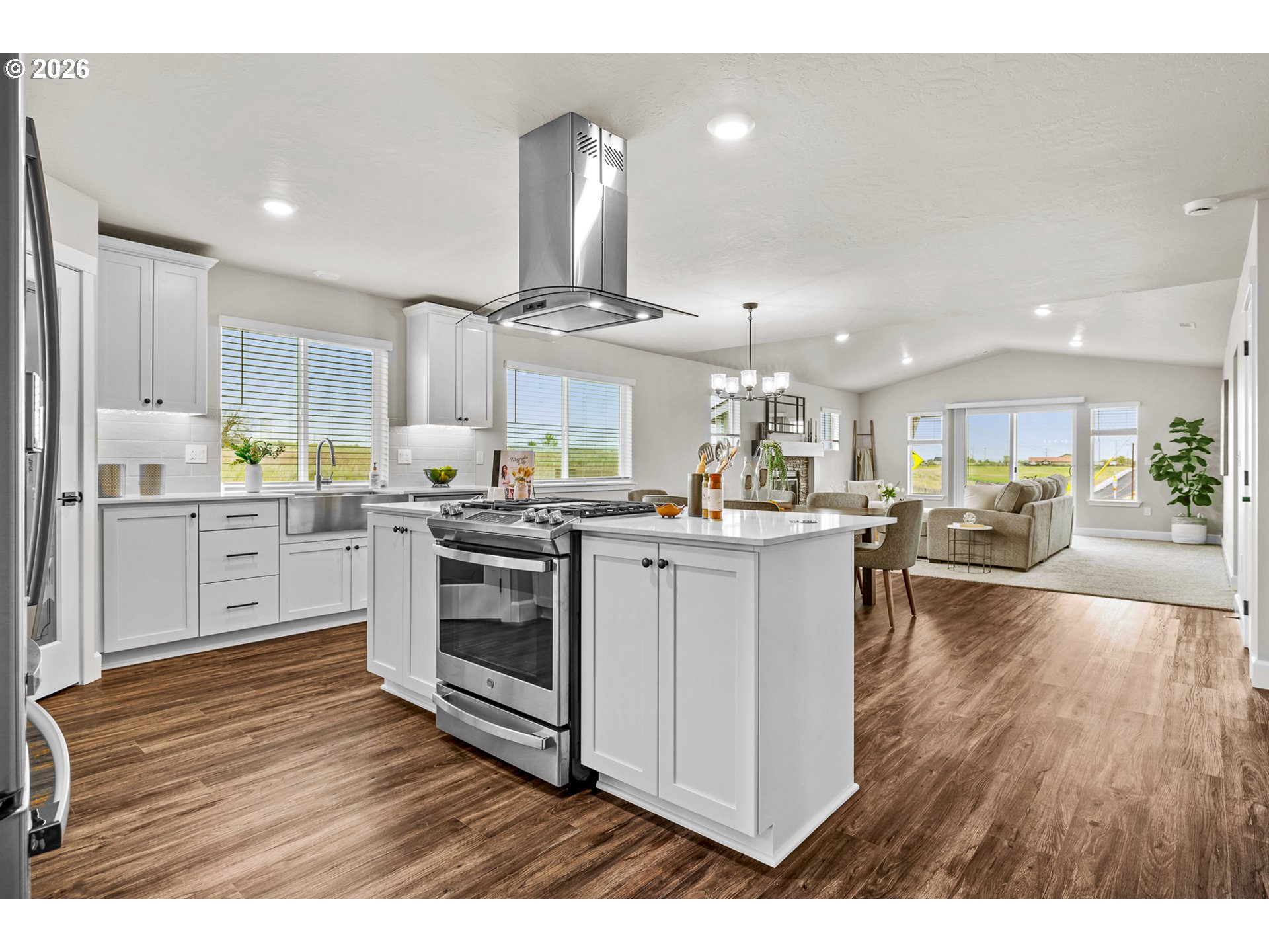 1792 Northeast 9th Place Hermiston, OR 97838 - Photo 5 of 23