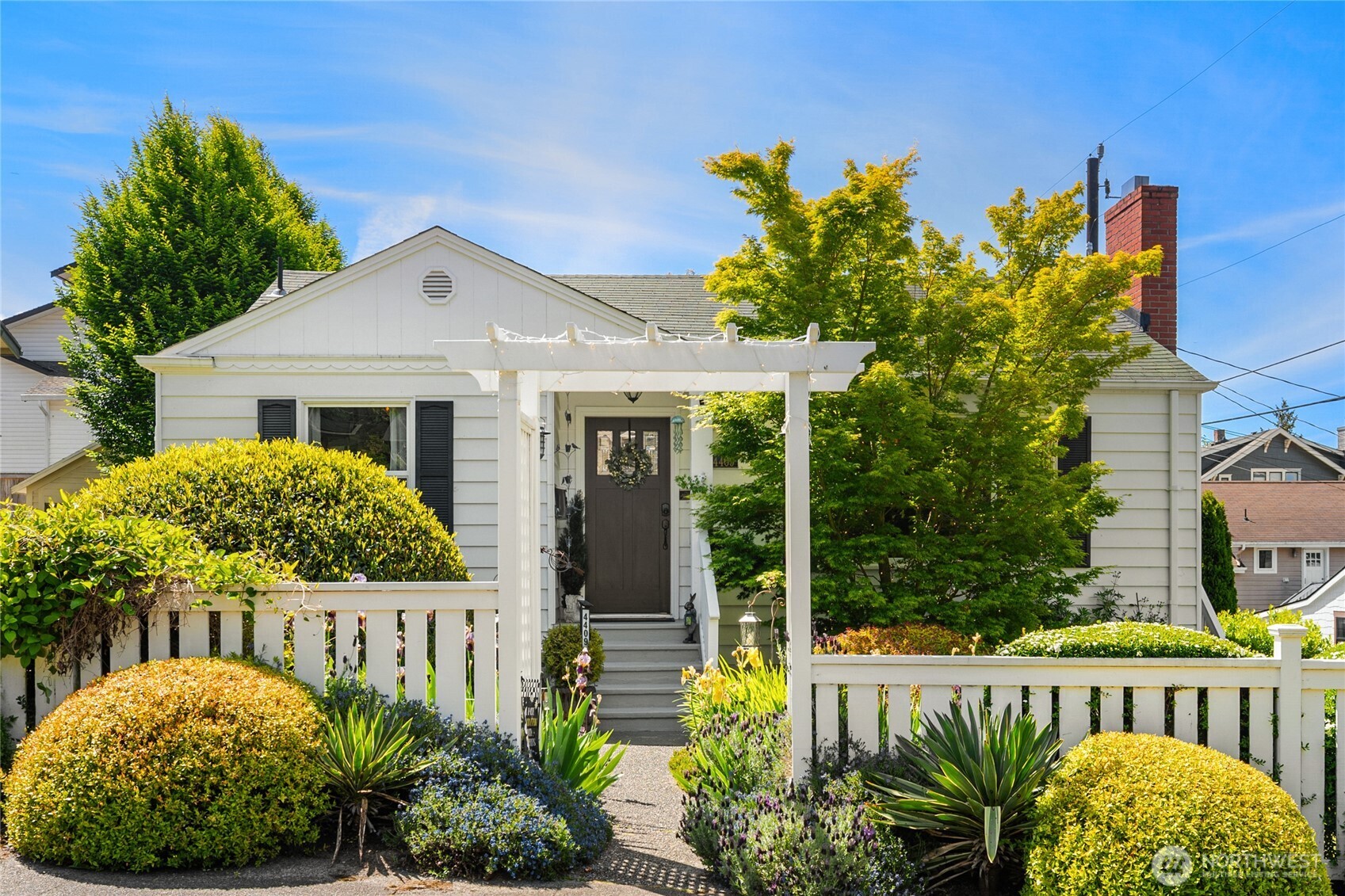 4409 Southwest Dawson Street Seattle, WA 98136 - Photo 2 of 37